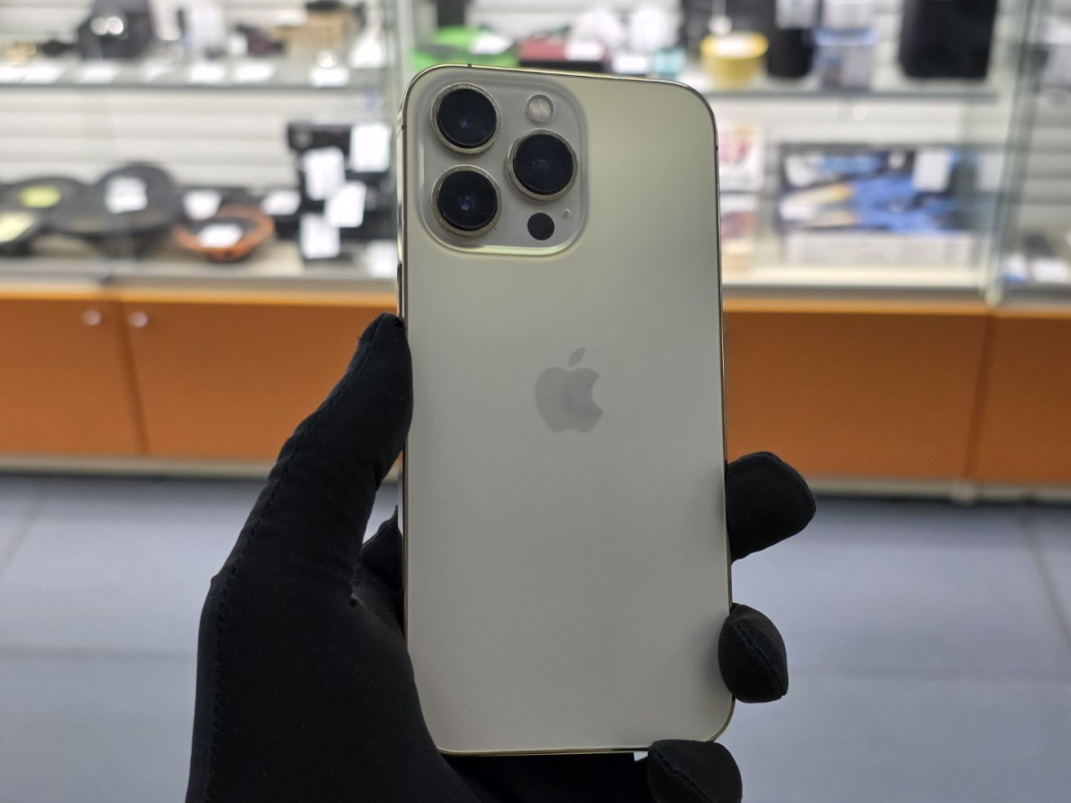Смартфон Apple iPhone 13 Pro 128Gb