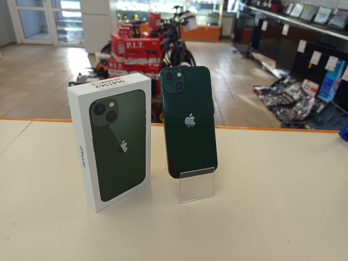 Смартфон Apple iPhone 13 128Gb