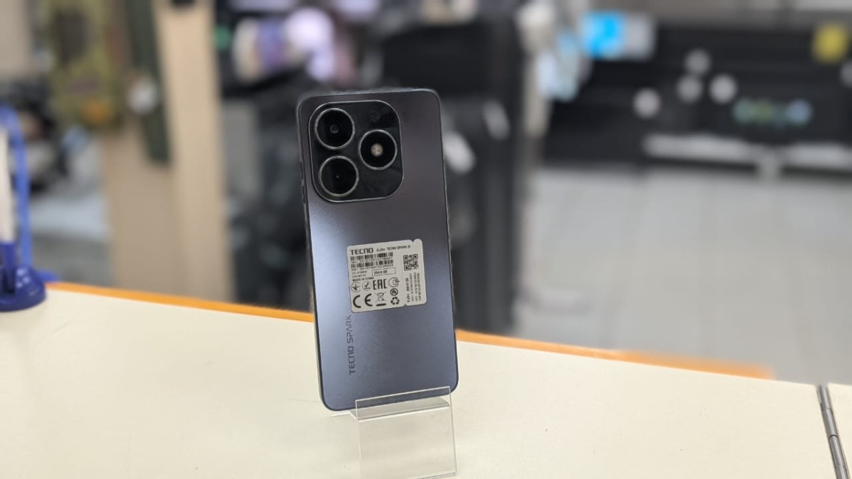 Смартфон Tecno Spark 20 8/256