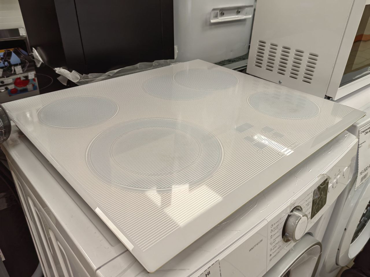 Встраиваемая электрическая панель Zigmund & Shtain CNS 026.60