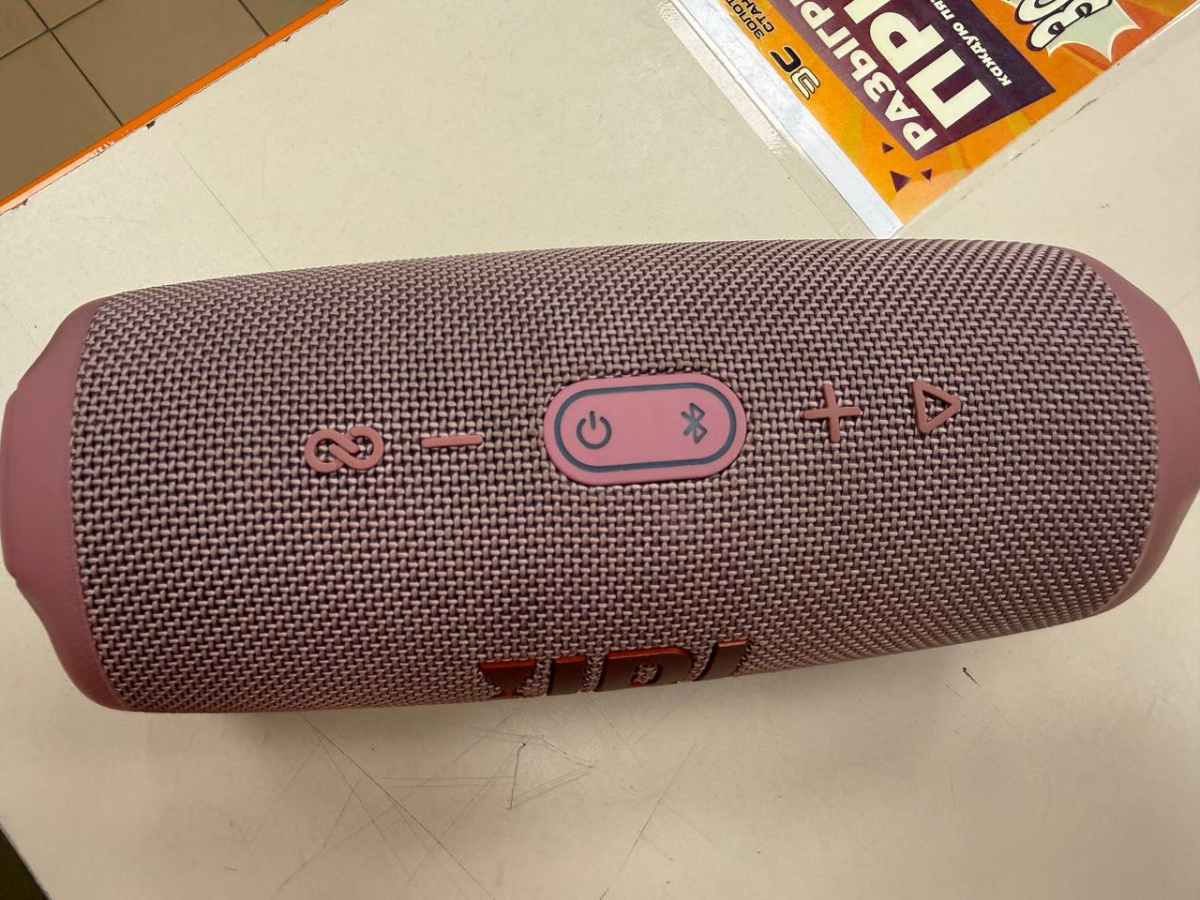 Портативная акустика JBL Charge 5