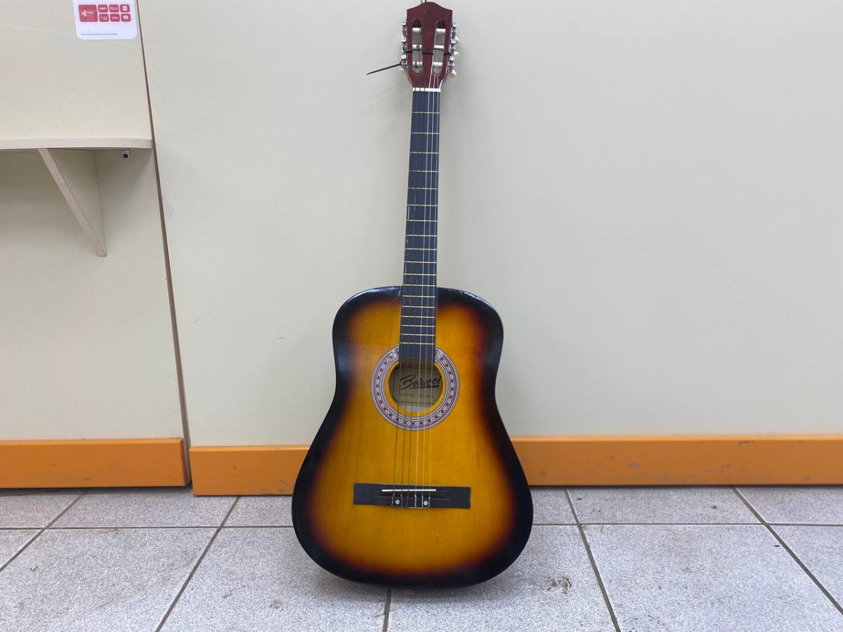 Гитара акустическая Belucci BC3815 BS