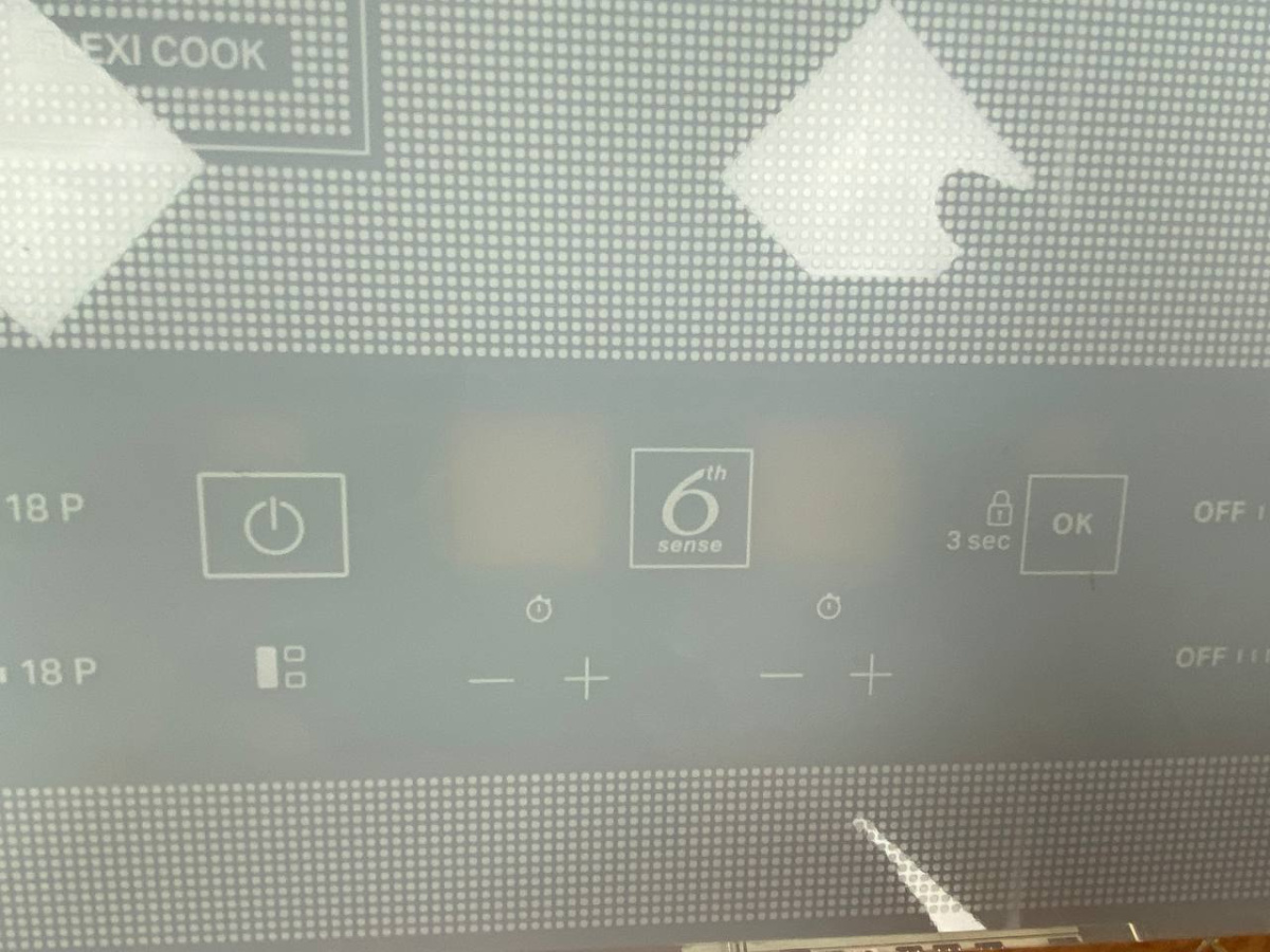 Встраиваемая электрическая панель Whirlpool WL S3160 BF