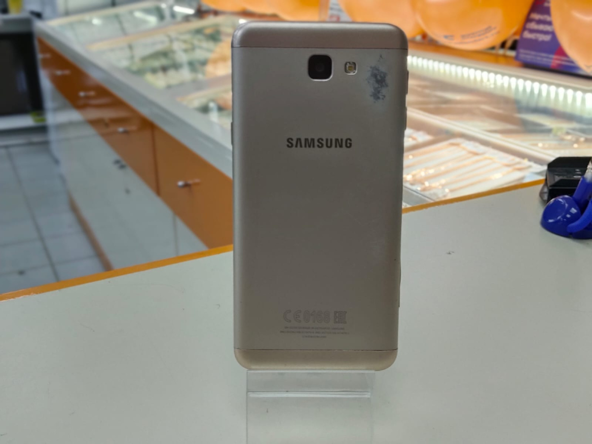 Смартфон Samsung Galaxy J5 Prime 2/16