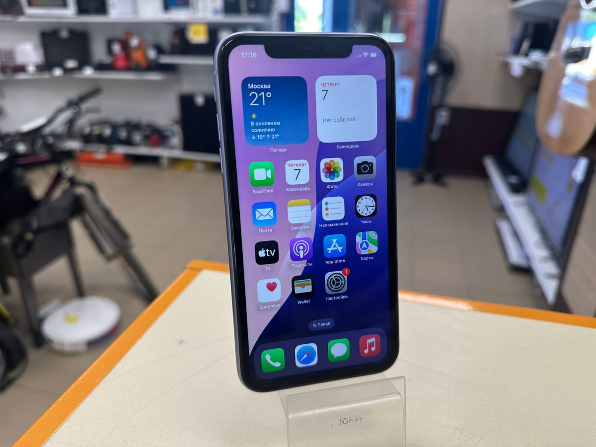 Смартфон Apple iPhone 11 128Gb