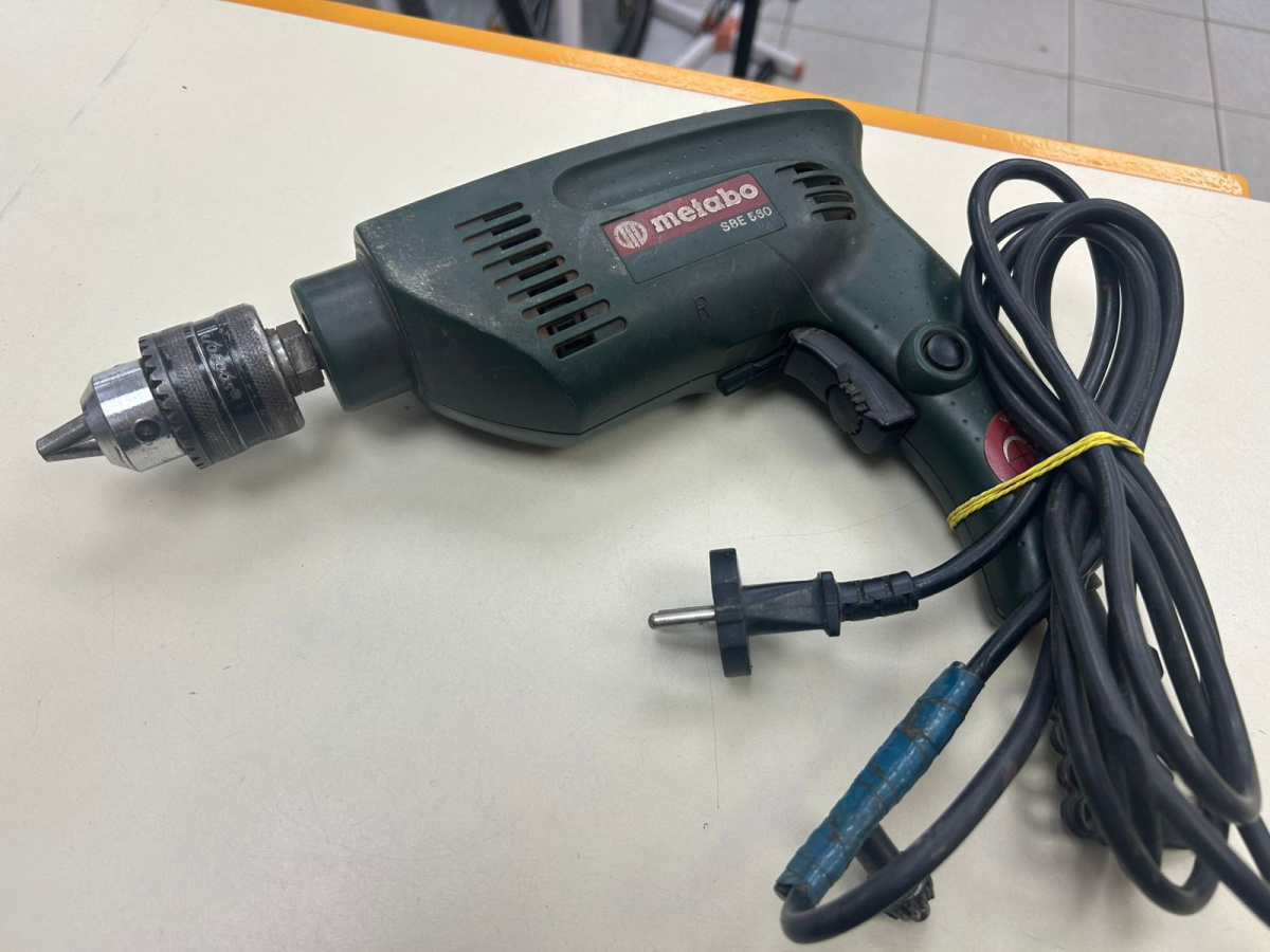 Дрель-ударная Metabo SBE 560