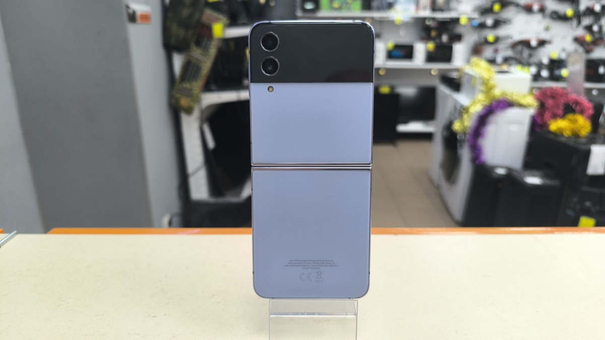 Смартфон Samsung Galaxy Z Flip 4 8/256