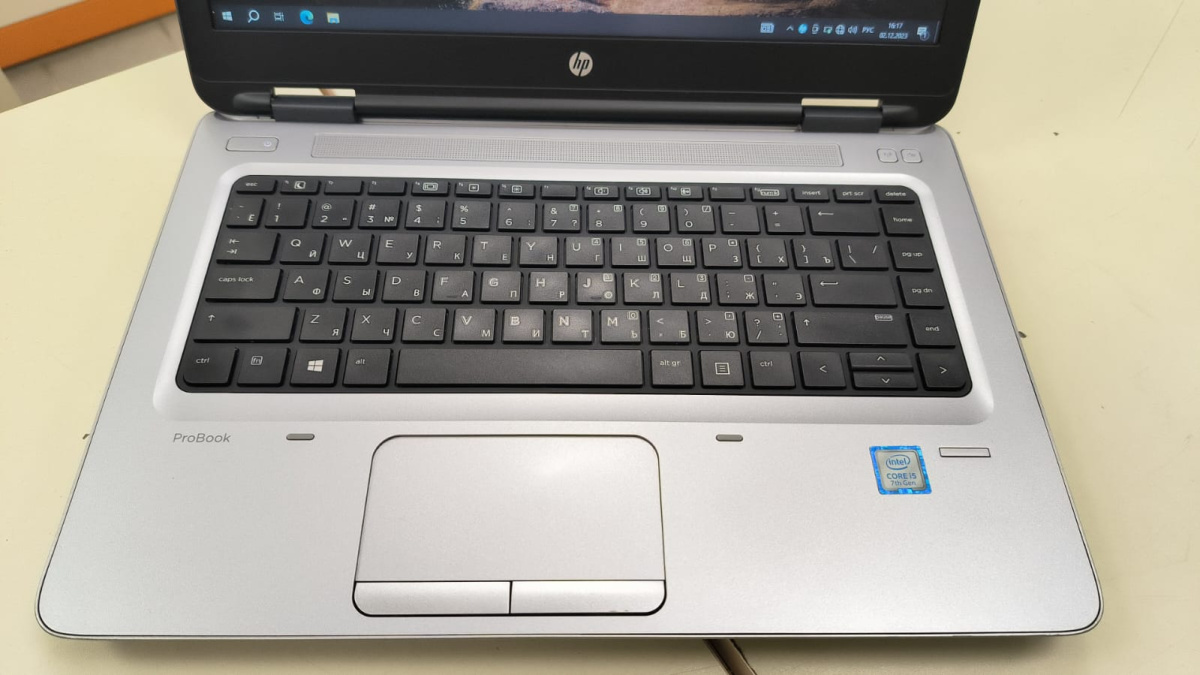 Ноутбук HP; Core i5-7200U, Intel UHD Graphics 620, 8 Гб, 250 Гб, Нет