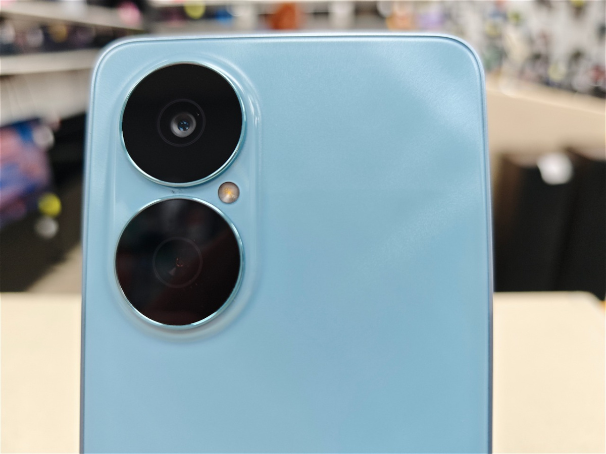Смартфон Huawei Nova Y73 8/128