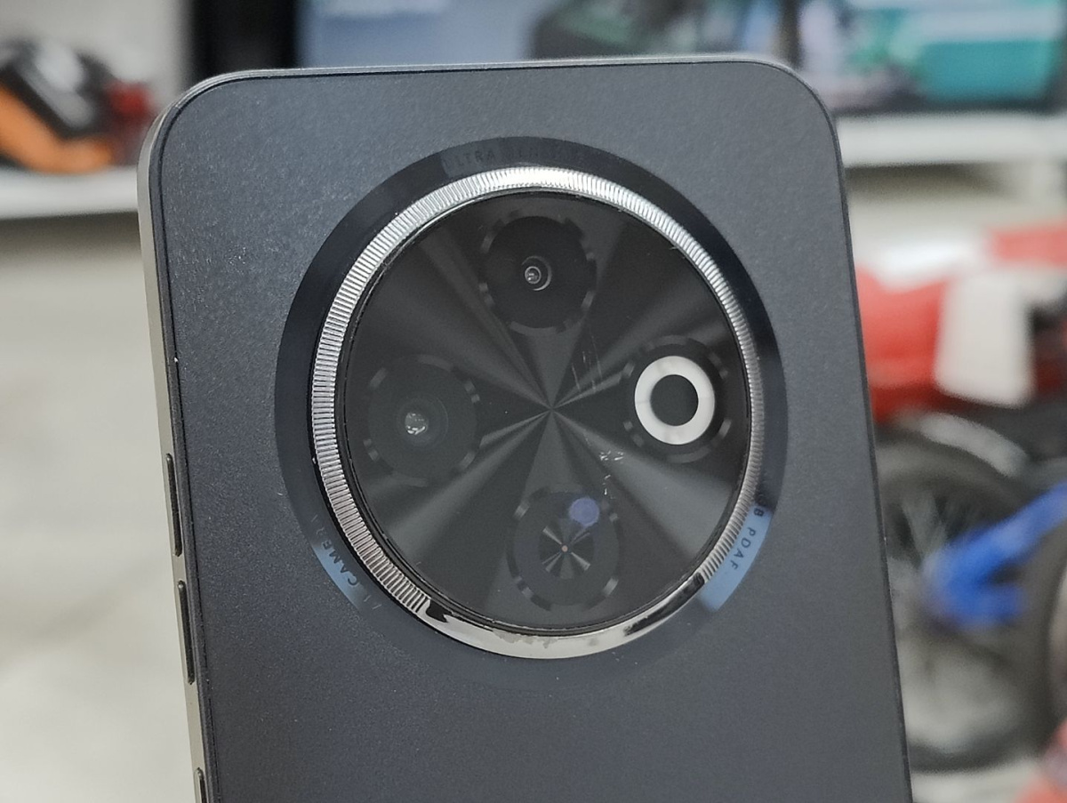 Смартфон Tecno SPARK 30C 8/256