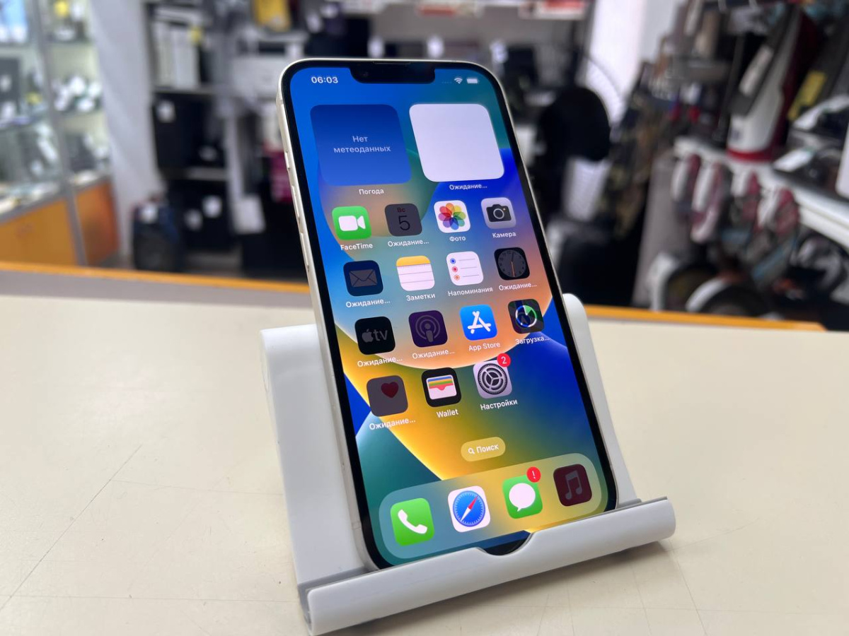 Смартфон Apple Iphone 14 128Gb