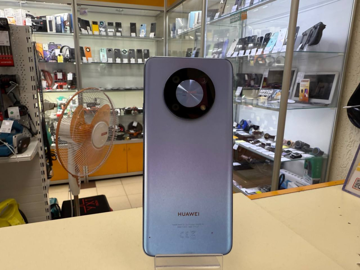 Смартфон Huawei Nova Y90 4/128