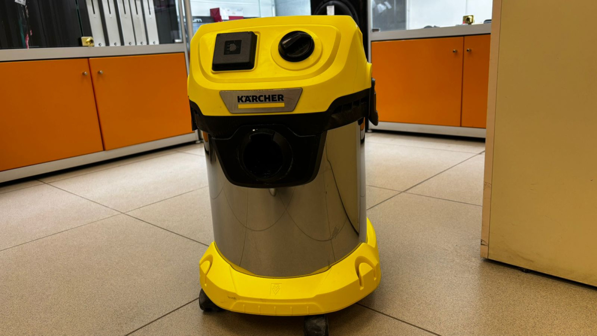 Пылесос Karcher WD 3 P