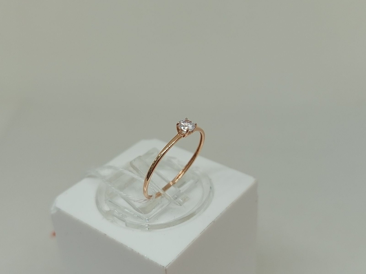 КОЛКМ585 КОЛЬЦО С КАМНЕМ (Au 585)