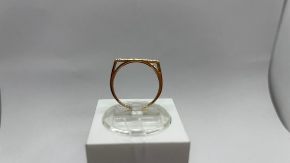 КОЛЬЦО С КАМНЯМИ (Au 585)