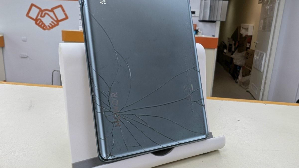 Смартфон Honor 70 8/256