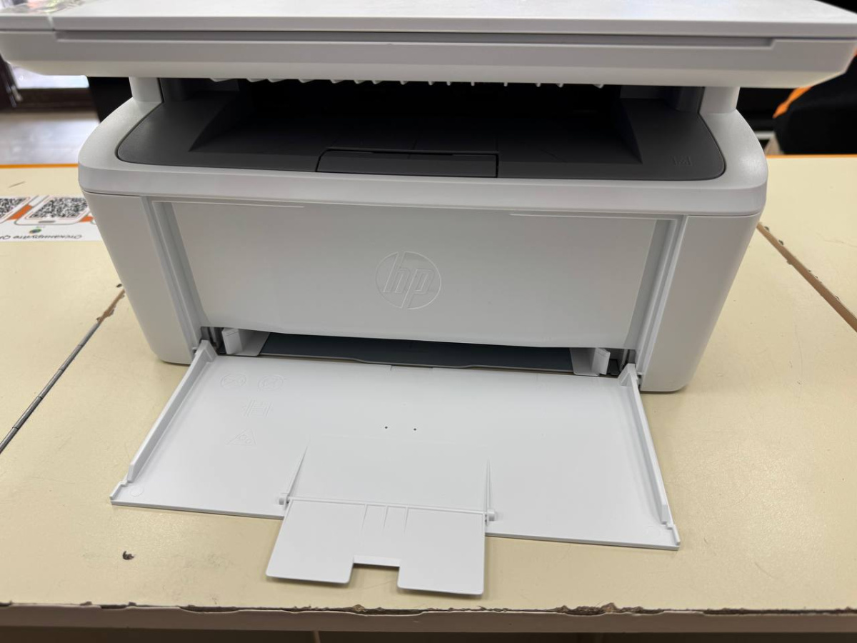 Принтер HP LaserJet MFP M141w