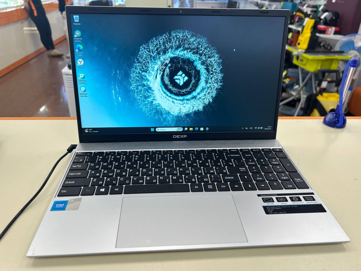 Ноутбук Dexp С15-ICP310; Celeron J4125, Intel UHD Graphics 600, 8 Гб, 256 Гб, Нет