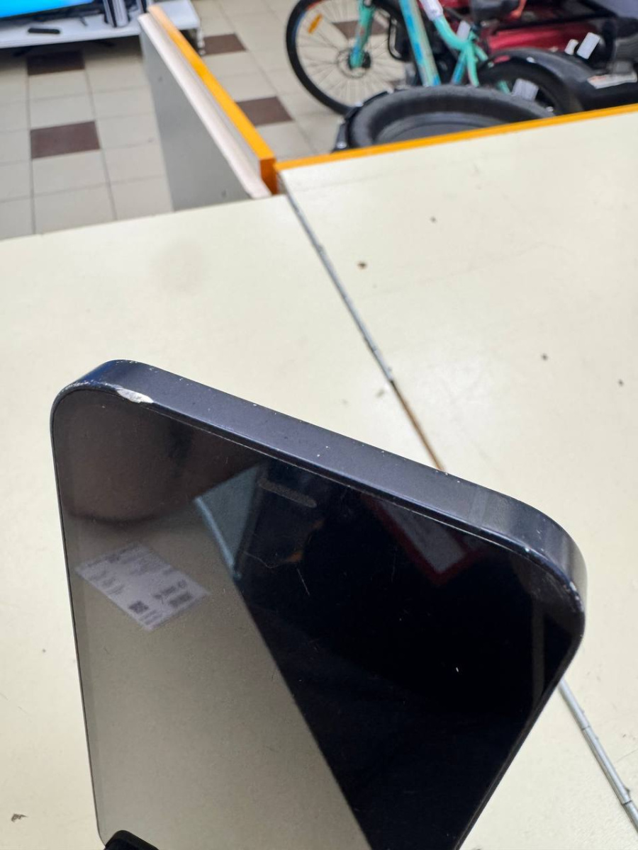 Смартфон Apple iPhone 12 64Gb