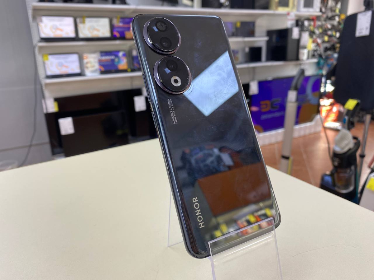 Смартфон Honor 90 8/256