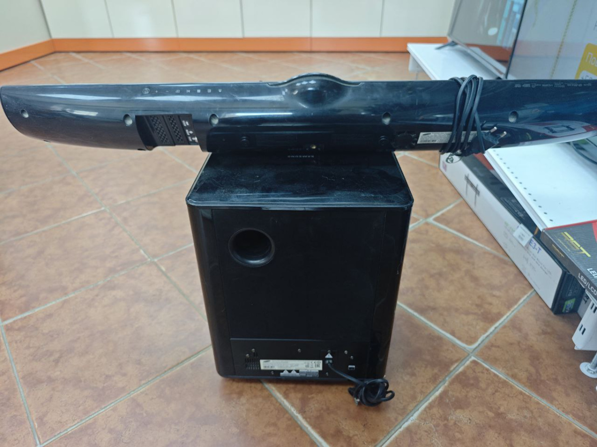 Саундбар Samsung PS-WE8200