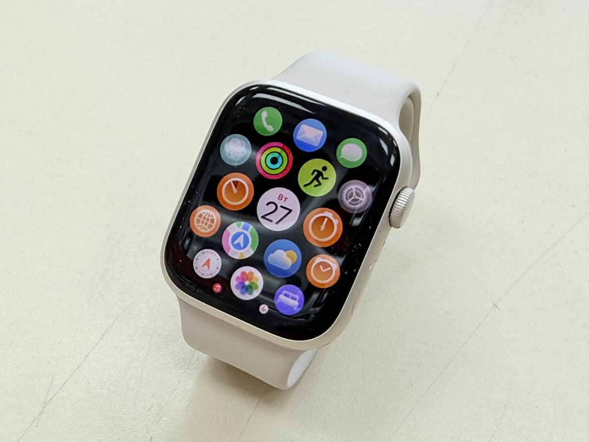 Смарт-часы Apple Watch Series 7 45mm