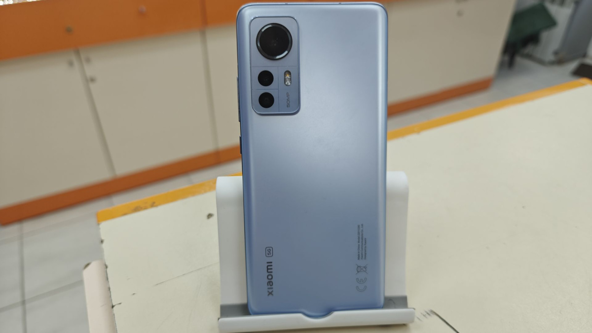 Смартфон Xiaomi 12 8/256