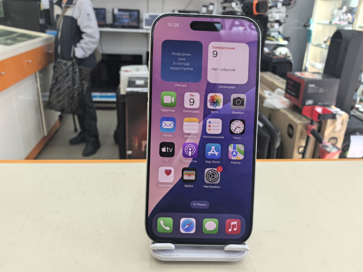 Смартфон Apple Iphone 16 Pro 128Gb