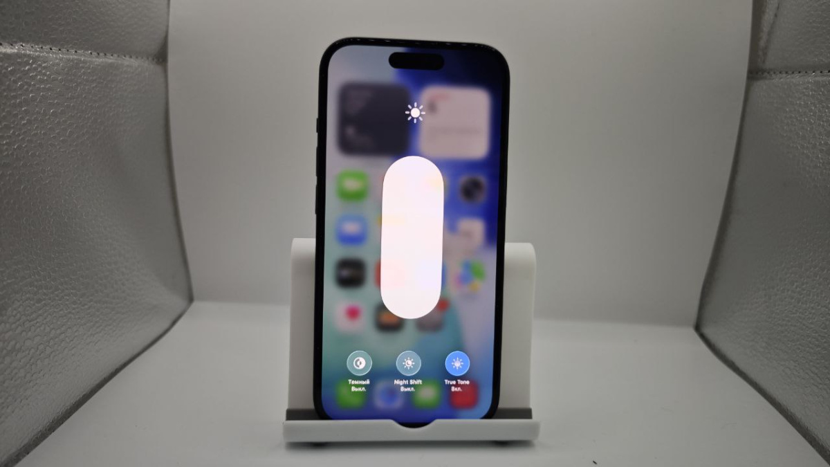 Смартфон Apple Iphone 15 128Gb