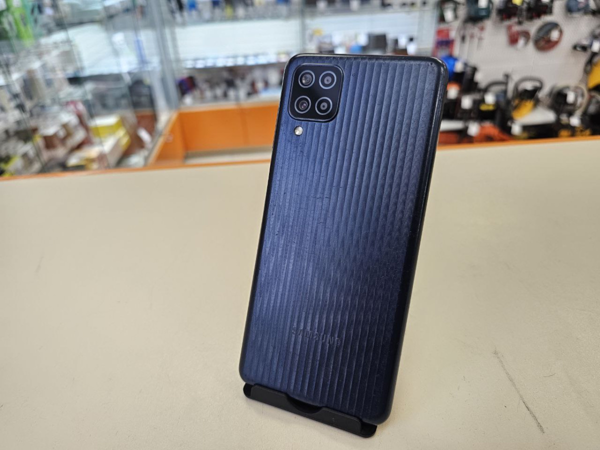 Смартфон Samsung Galaxy M12 4/64