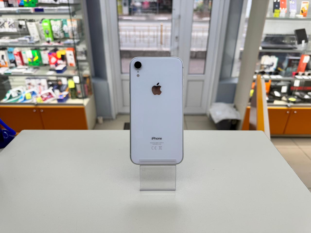 Смартфон Apple iPhone Xr 64Gb