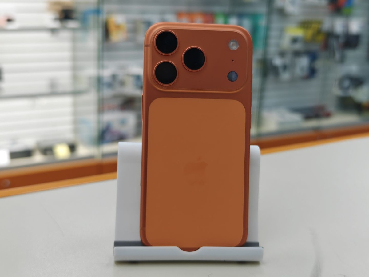 Смартфон Apple Iphone 17 Pro 256Gb eSim