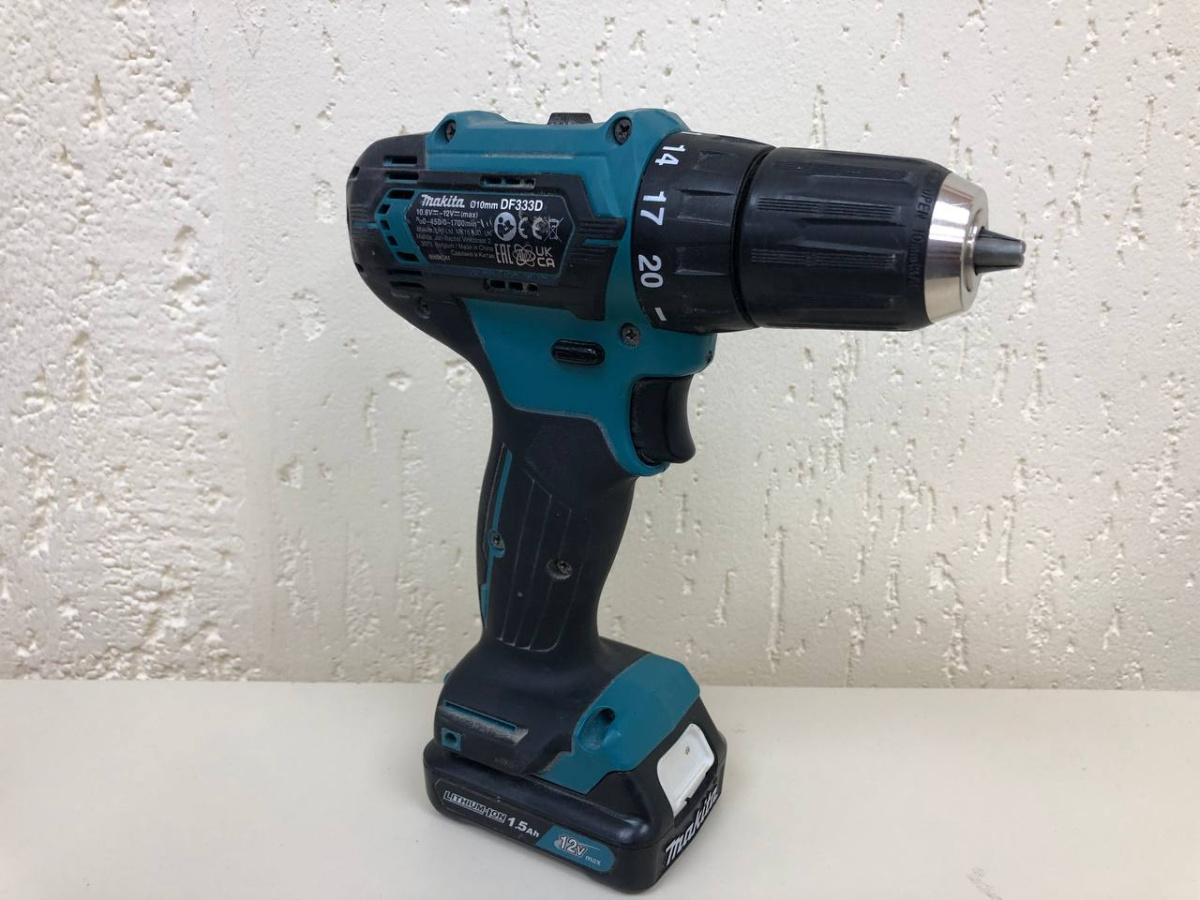 Шуруповерт Makita DF333D