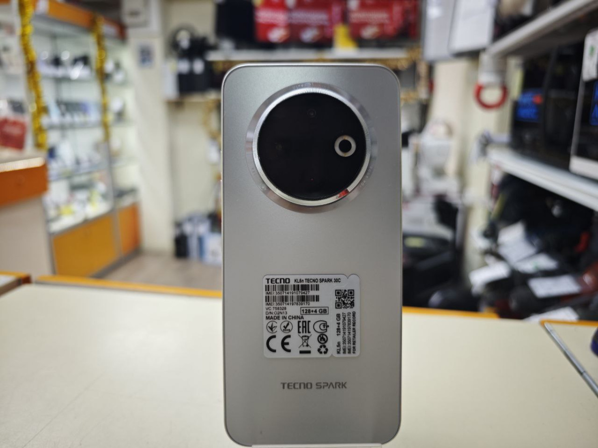 Смартфон Tecno SPARK 30C 4/128