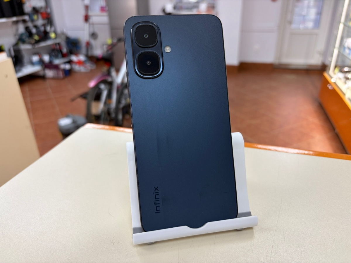 Смартфон Infinix Smart 10 3/64