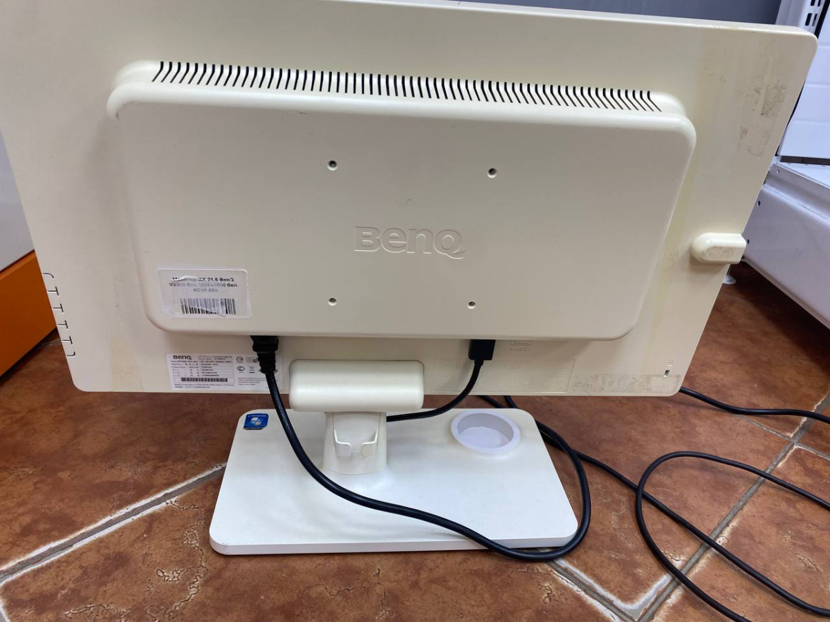 Монитор BenQ ET-0035N
