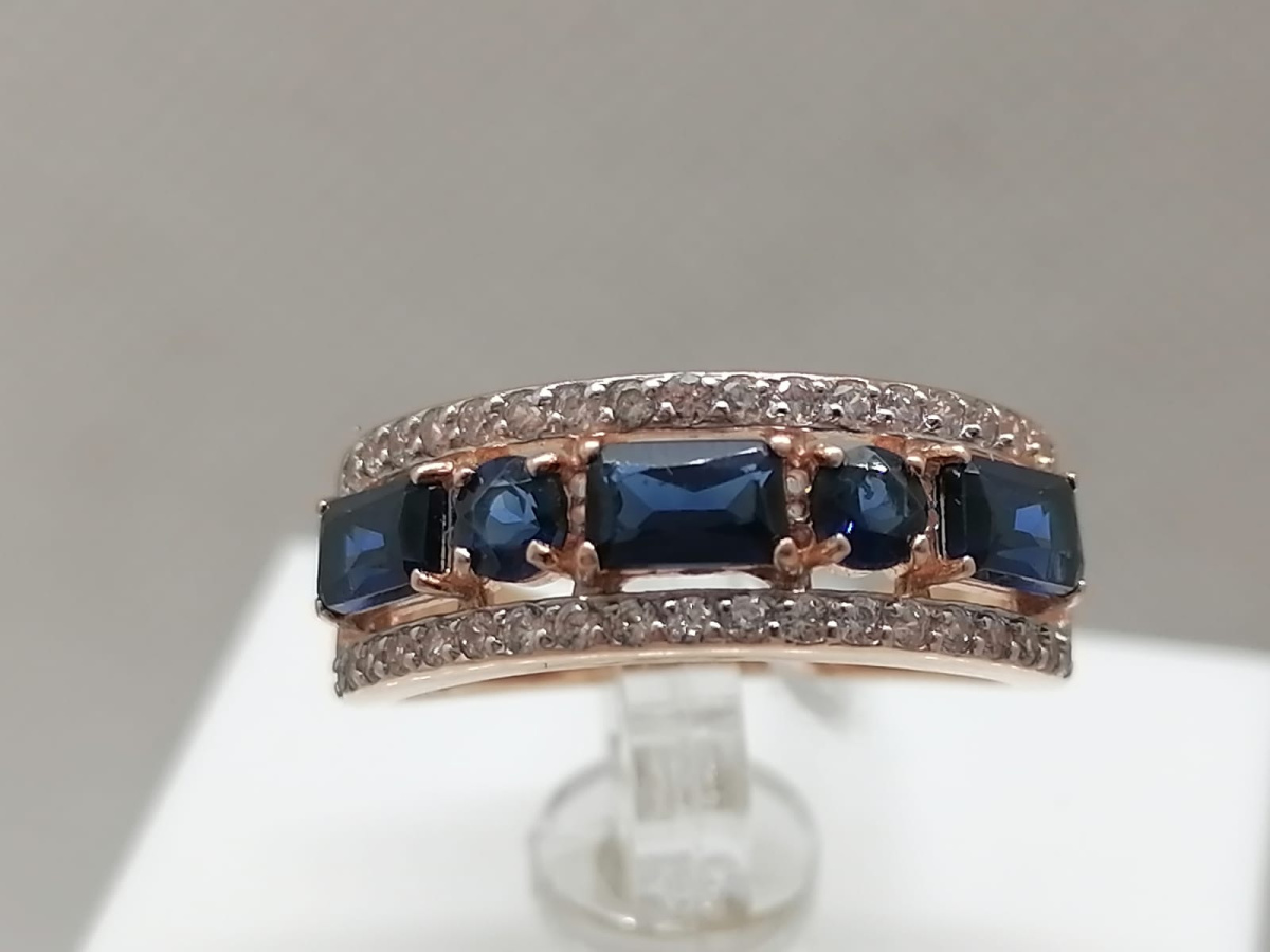 КОЛКМИ585 КОЛЬЦО С КАМНЯМИ (Au 585)