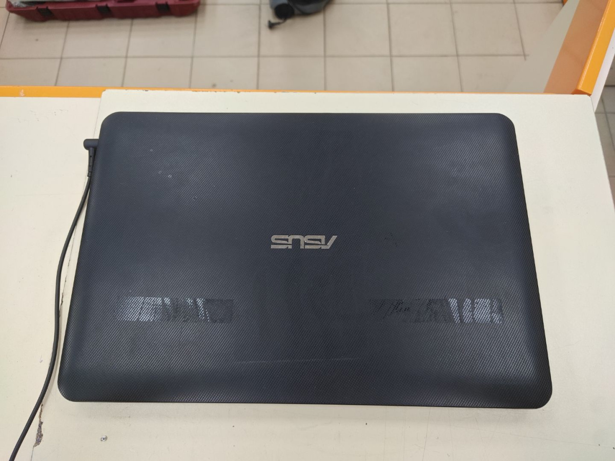 Ноутбук ASUS; A8-7410, AMD Radeon (TM) Graphics, 8 Гб, Нет, 500 Гб