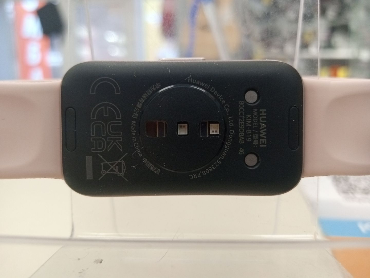 Смарт-часы Huawei Band 9