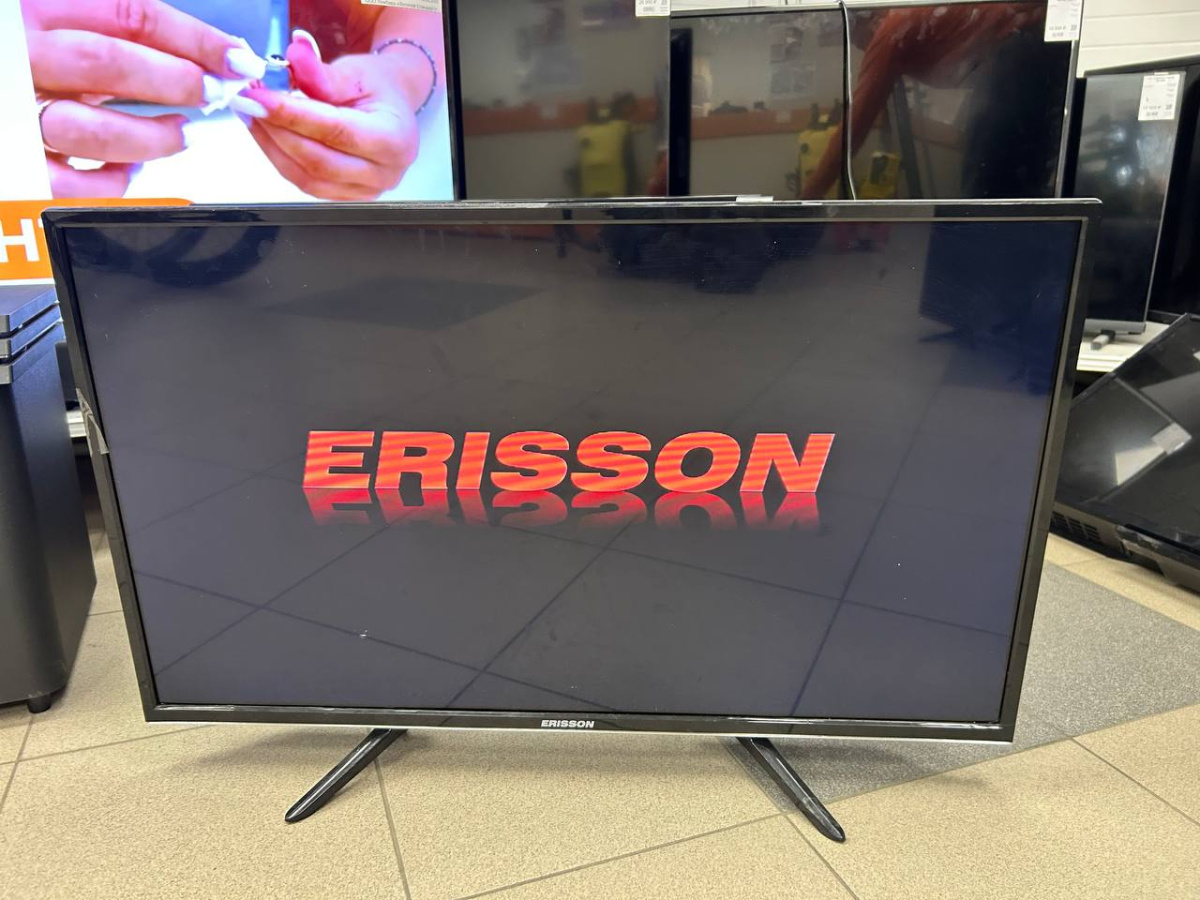 LED Телевизор Erisson 32LES903T2SM