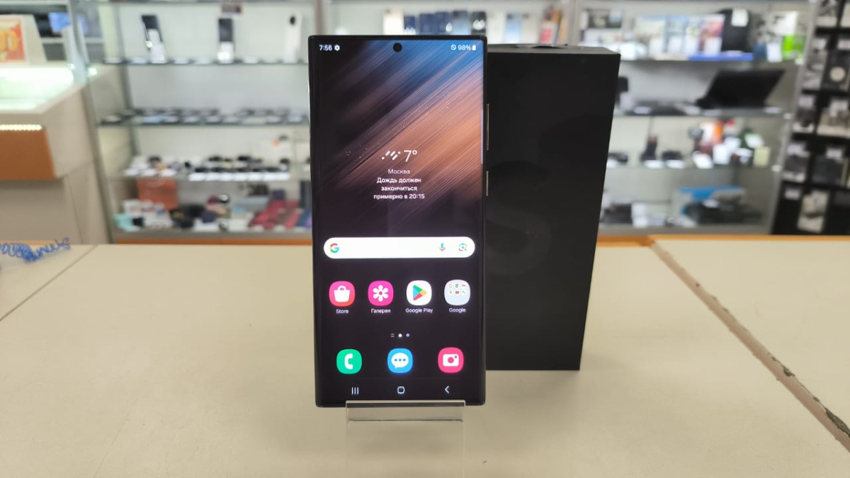 Смартфон Samsung Galaxy S22 Ultra 12/256