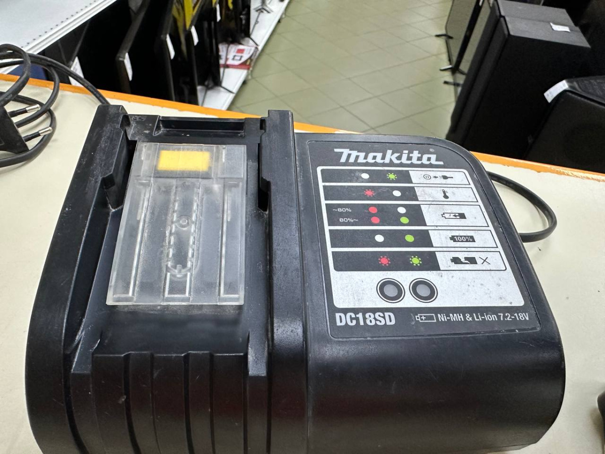 Шуруповерт Makita DDF343