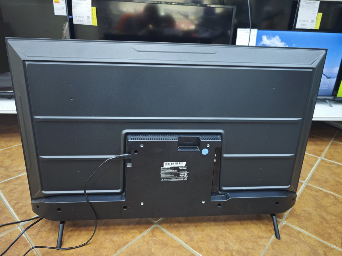 LED Телевизор Skyworth 43SUE9350