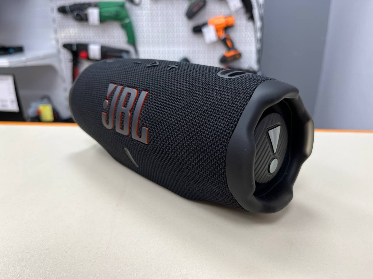 Портативная акустика JBL CHARGE 6
