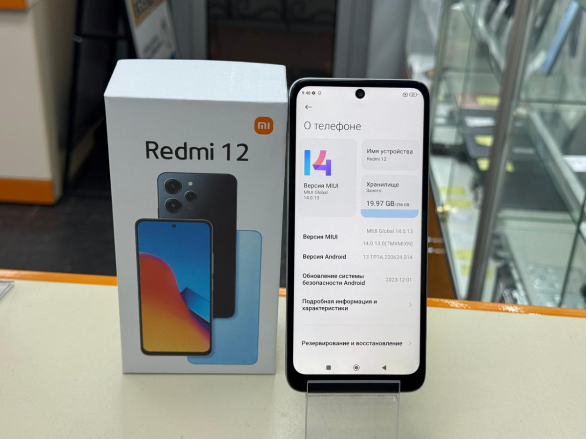 Смартфон Xiaomi Redmi 12 8/256