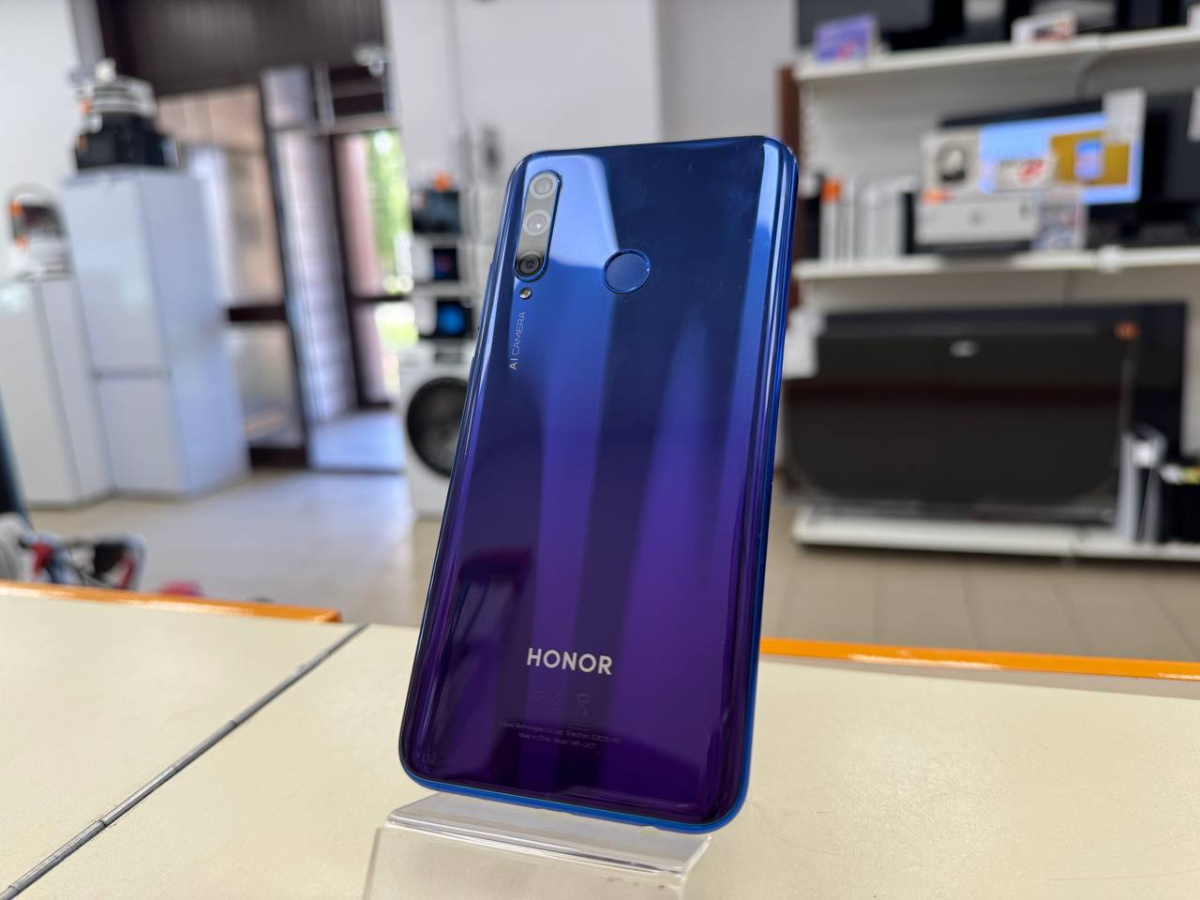Смартфон Honor 10i 4/128