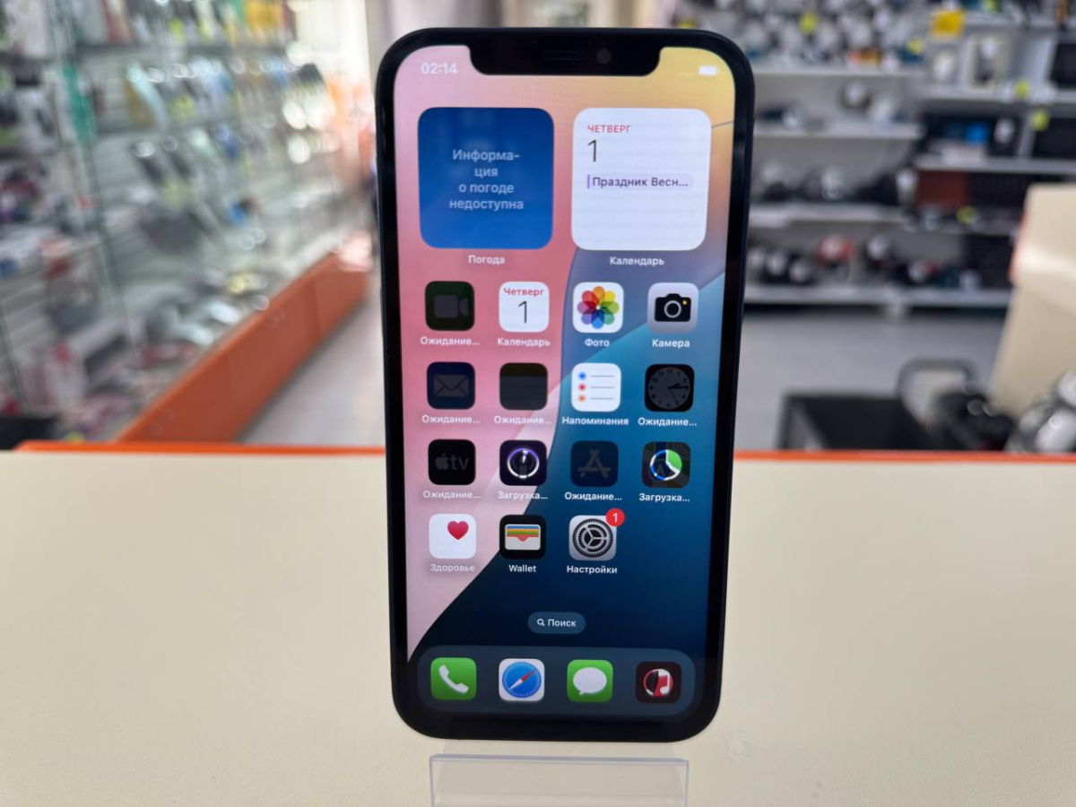 Смартфон Apple iPhone 12 64Gb