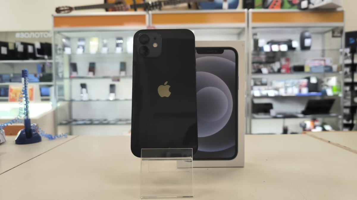 Смартфон Apple iPhone 12 128Gb