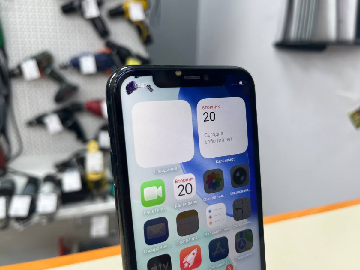 Смартфон Apple iPhone 11 Pro 64Gb