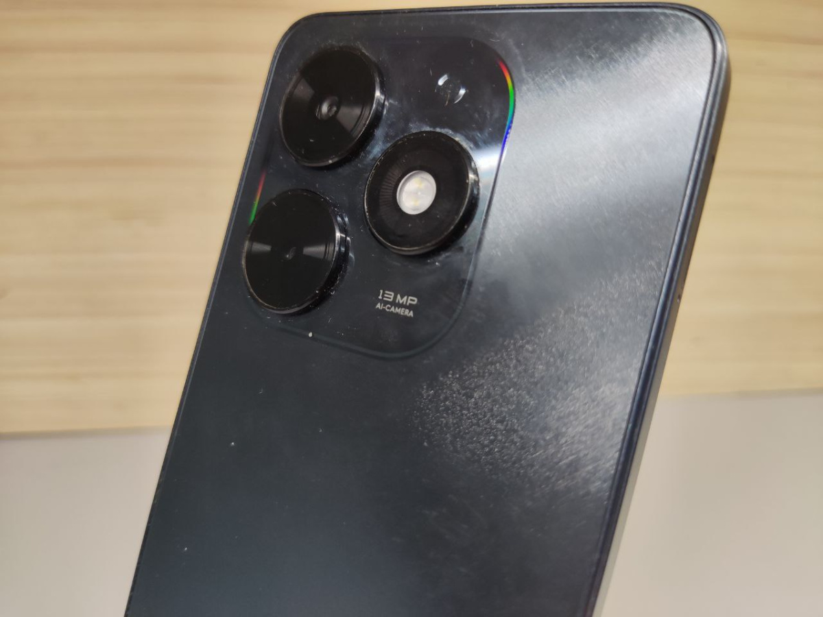 Смартфон Tecno Spark Go 2024 3/64